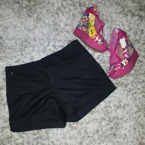 Guess Dress shorts